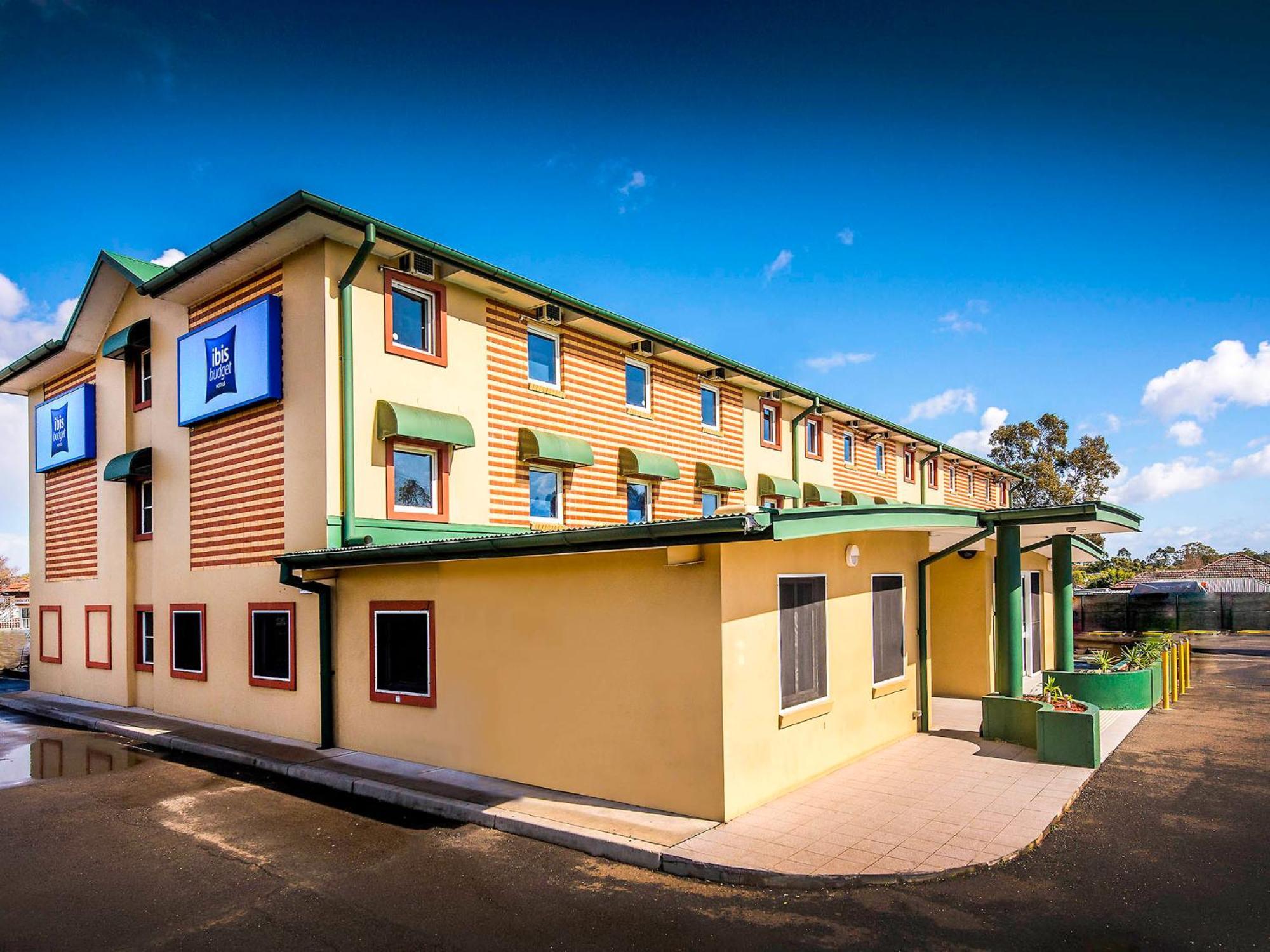 Ibis Budget - Casula Hotel